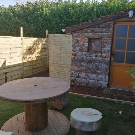 Patrice Et Chrstel Cabane En Bois Chatuzange-le-Goubet Exterior foto